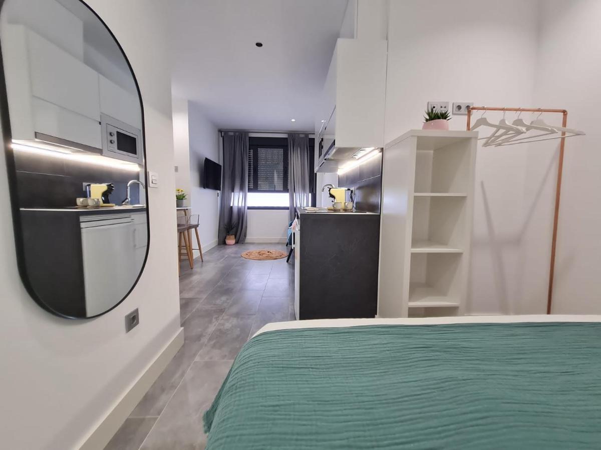 Loftinmalaga Aparthotel Exteriör bild