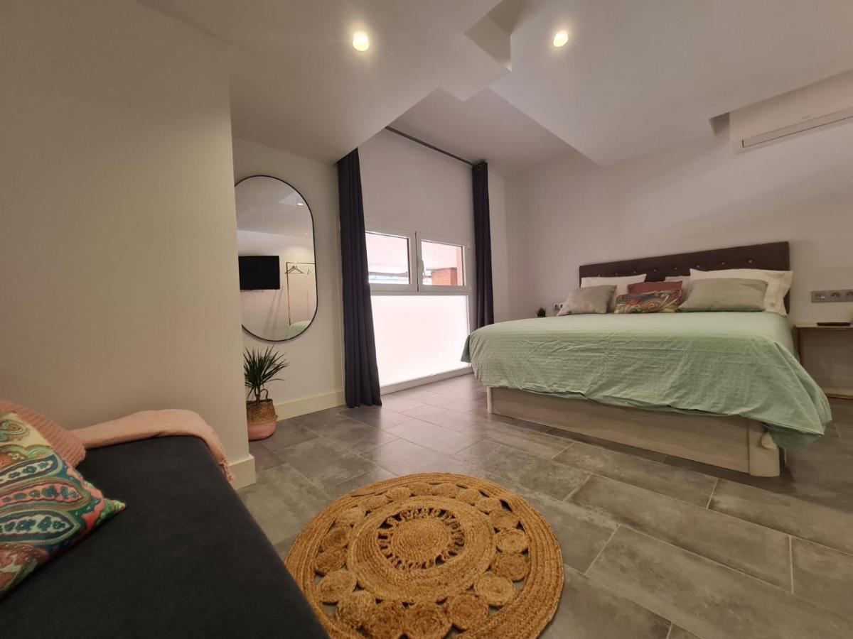 Loftinmalaga Aparthotel Exteriör bild