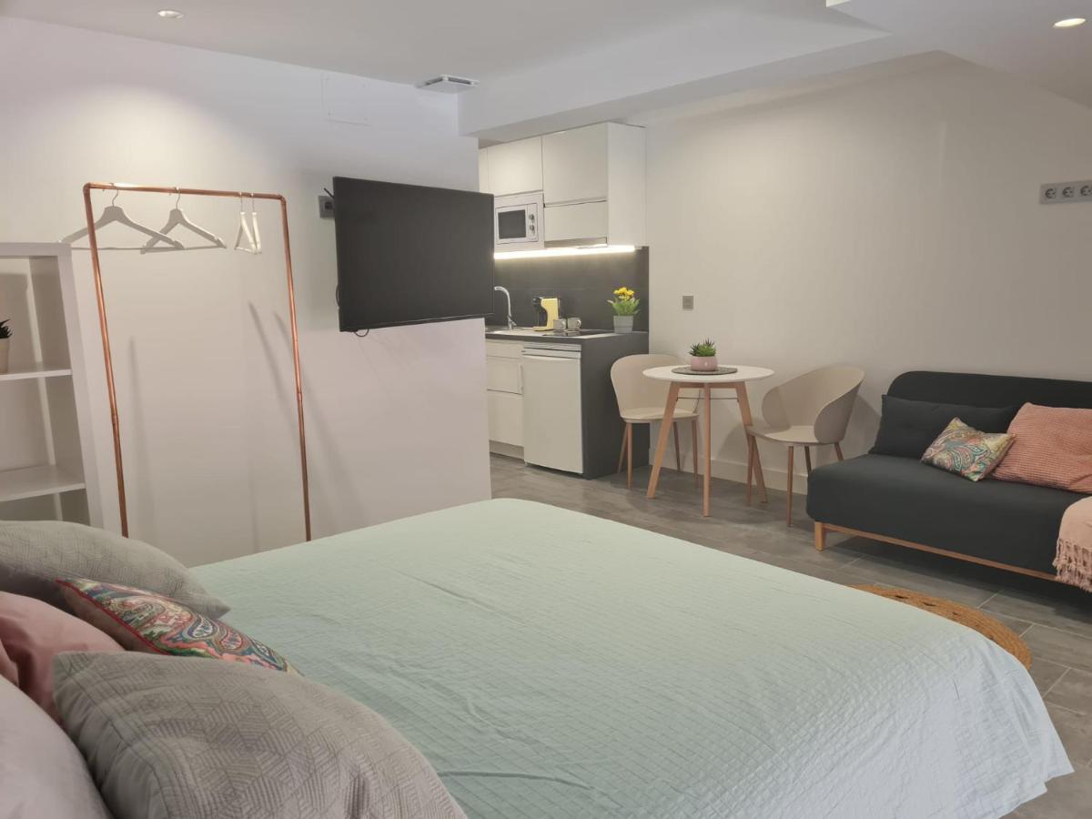 Loftinmalaga Aparthotel Exteriör bild