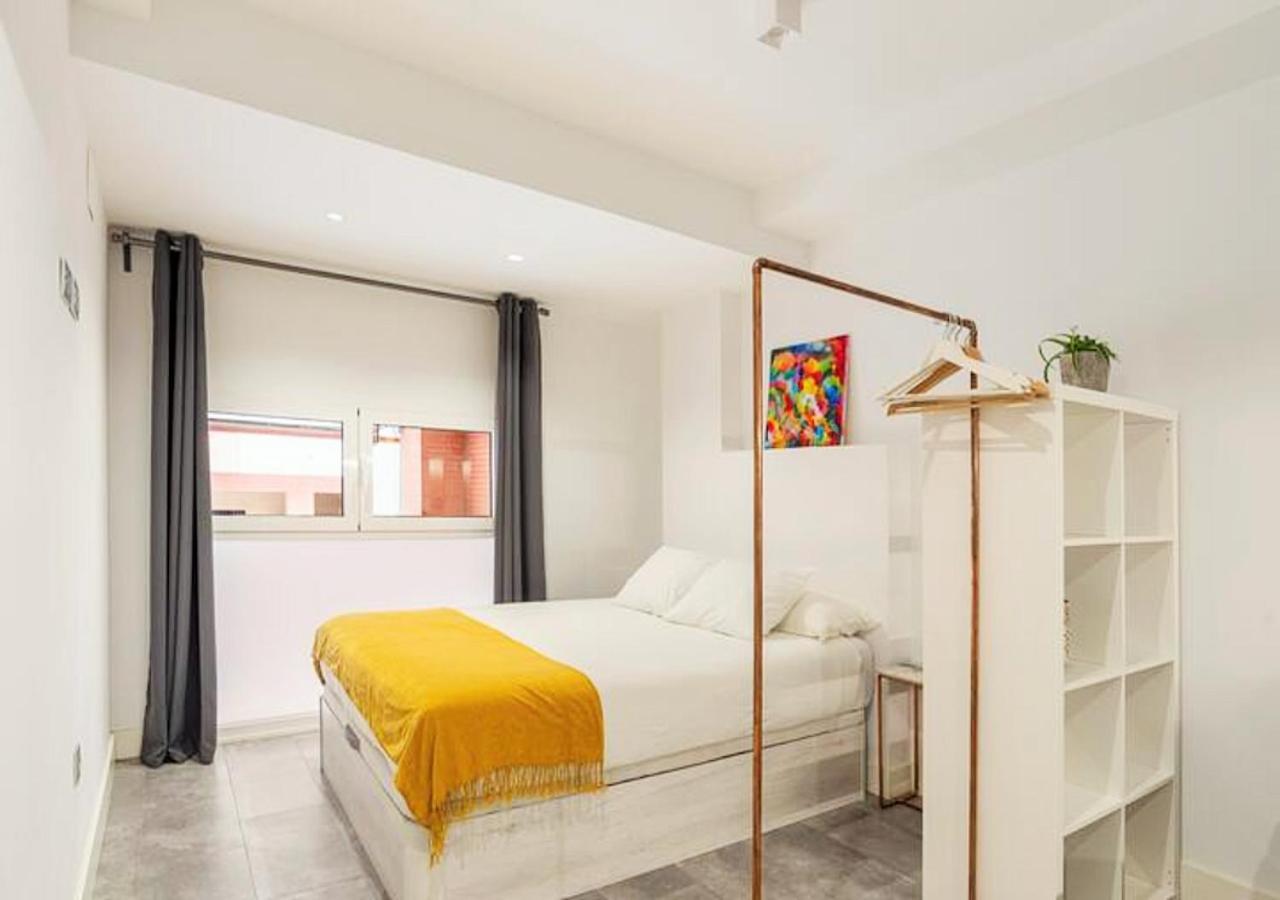 Loftinmalaga Aparthotel Exteriör bild